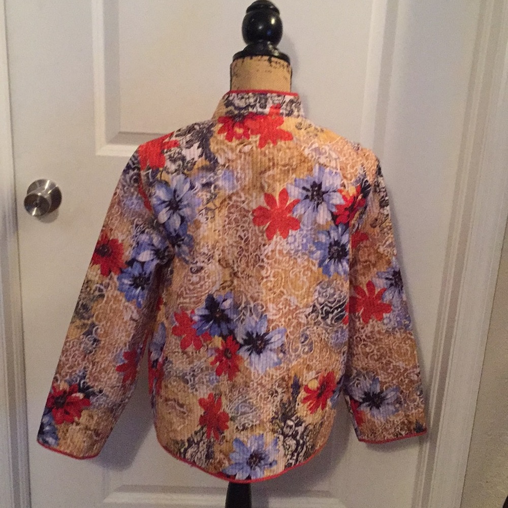 Jacket - Picture 6 of 6